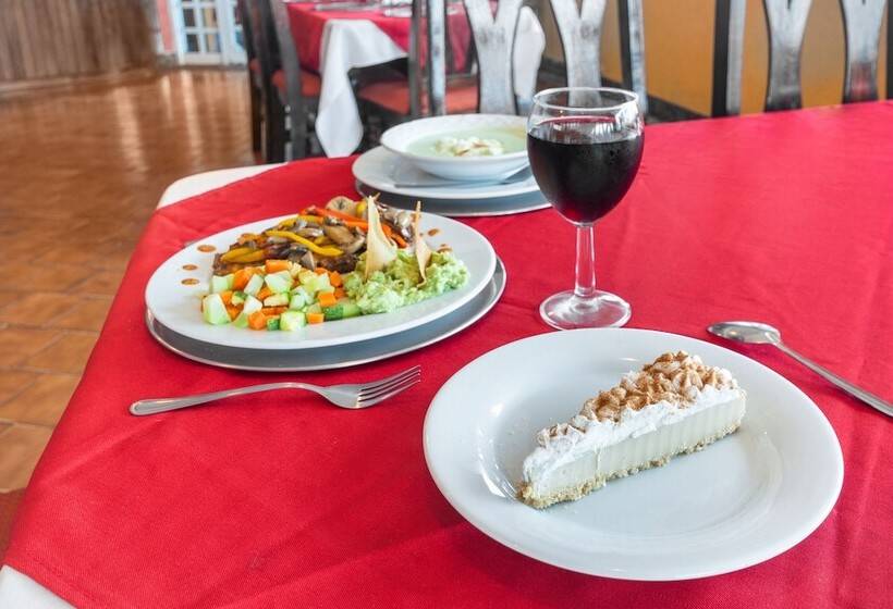 فندق OYO Casa Blanca