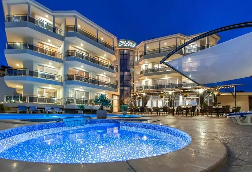 Family Hotel Adena