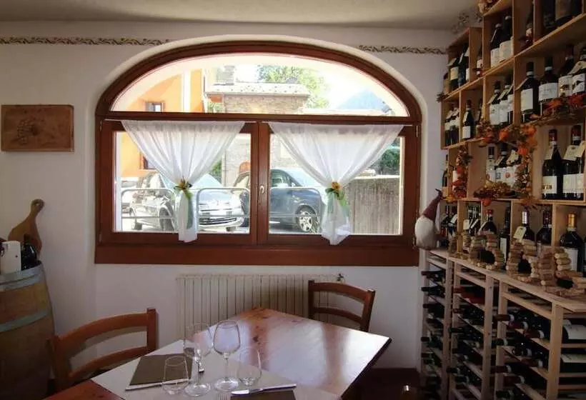 Hotelli Albergo Valle Del Bitto