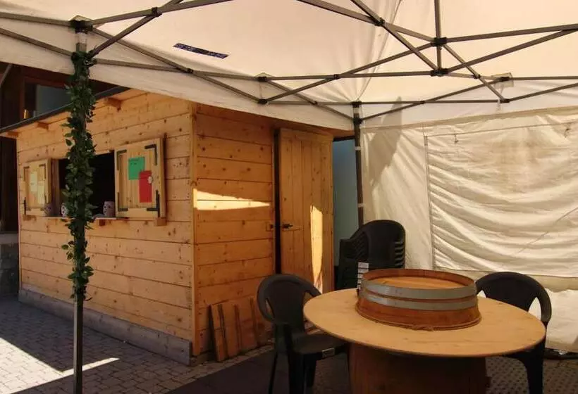 Hotelli Albergo Valle Del Bitto