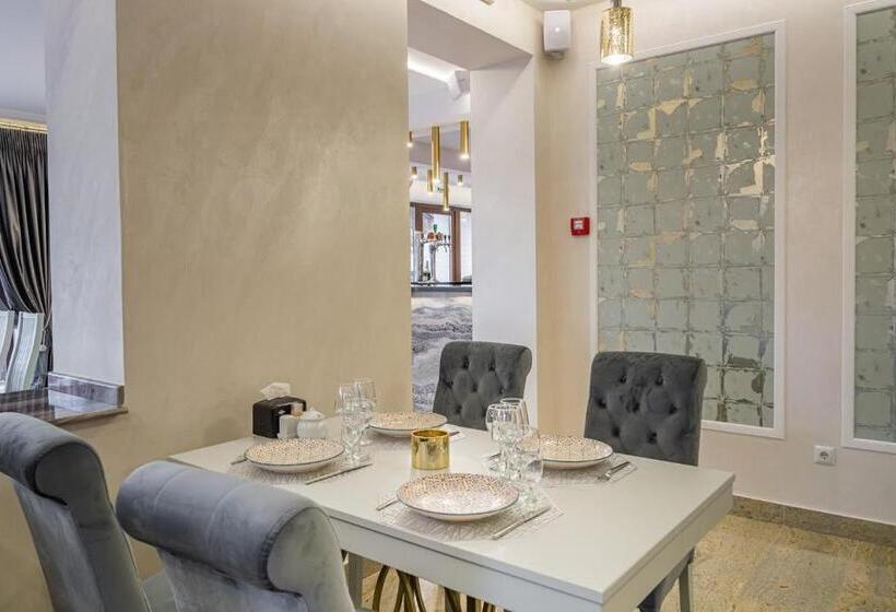 فندق Villa Leku Spa Resort