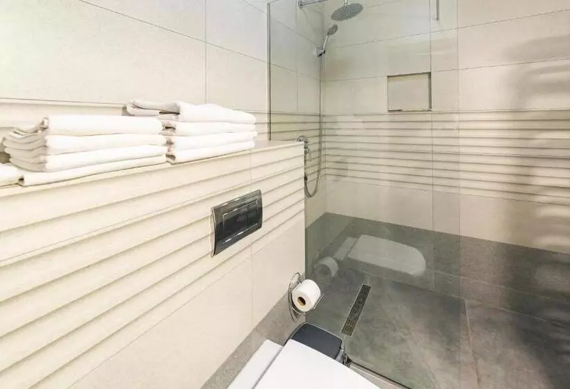 هتل Villa Leku Spa Resort