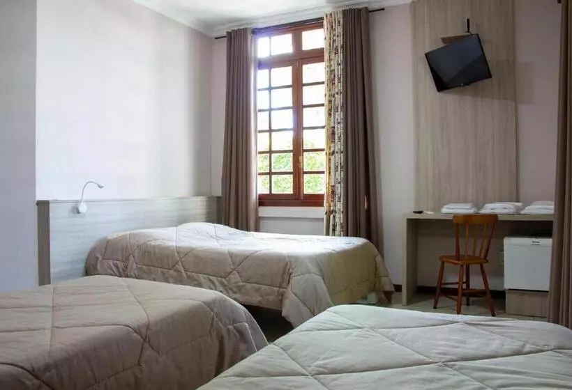 ホテル Villa Souza Ltda