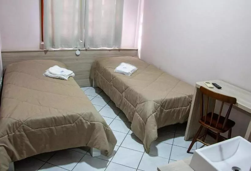 ホテル Villa Souza Ltda