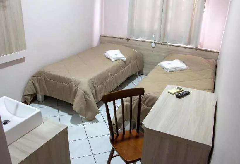 ホテル Villa Souza Ltda