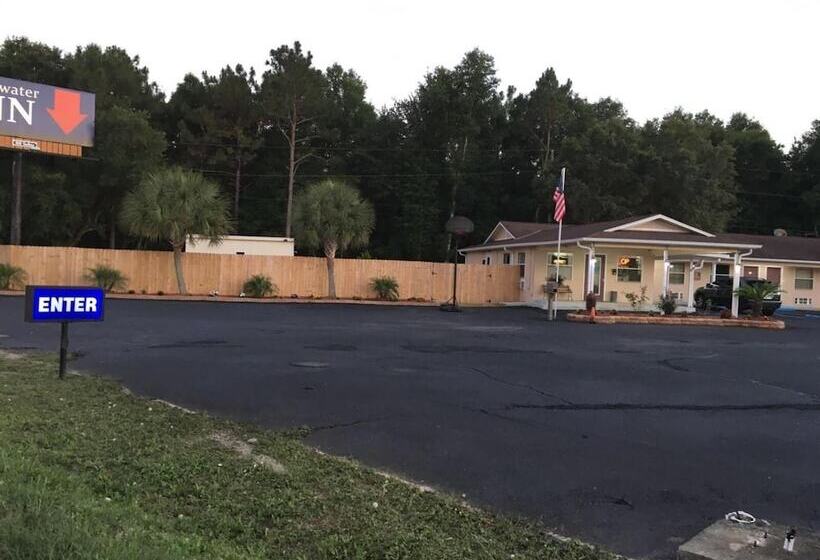 מוטל Blackwater Inn