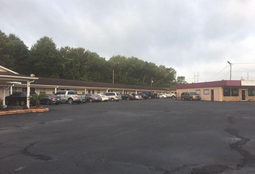 מוטל Blackwater Inn