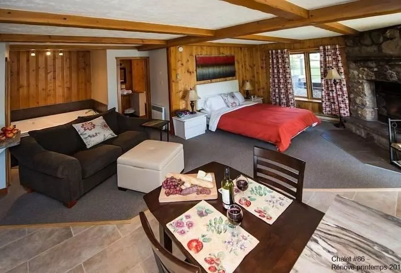 リゾートホテル Chalets Lac à La Truite