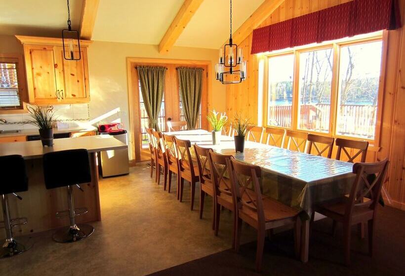 منتجع Chalets Lac à La Truite