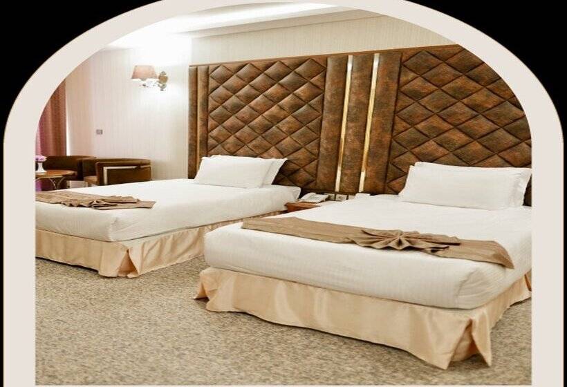 هتل Shiraz Rose Grand