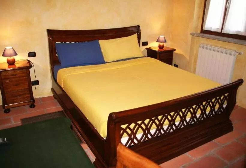 ベッドアンドブレックファースト Agriturismo Cascina La Palazzina