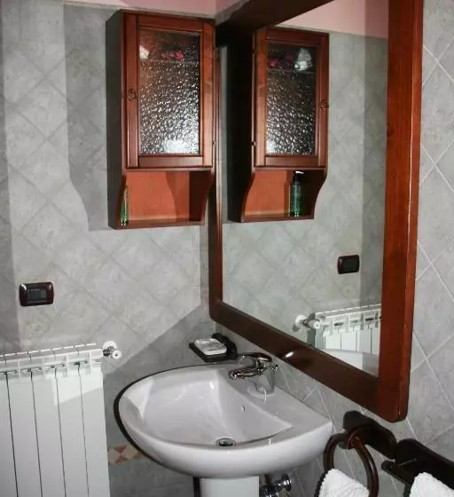 ベッドアンドブレックファースト Agriturismo Cascina La Palazzina