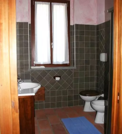 ベッドアンドブレックファースト Agriturismo Cascina La Palazzina