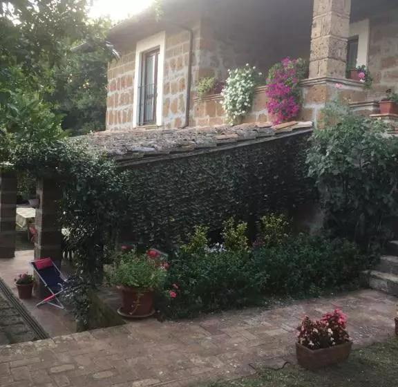 Aamiaismajoitus (B&B) Agriturismo Casale Loreto