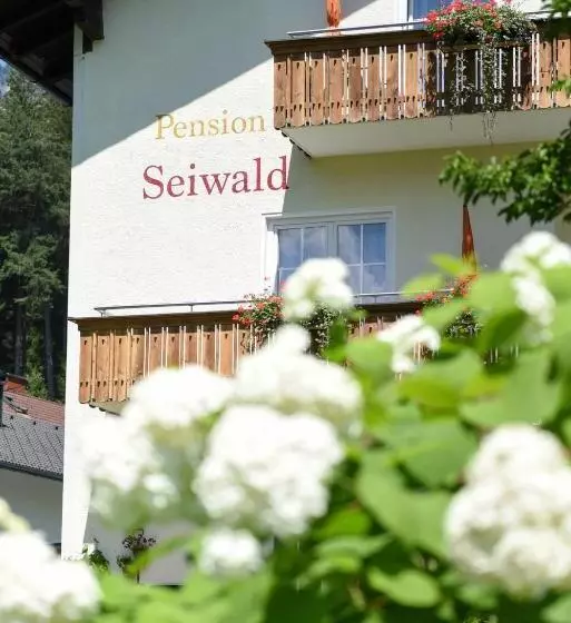 تختخواب و صبحانه Pension Seiwald In Kötschach