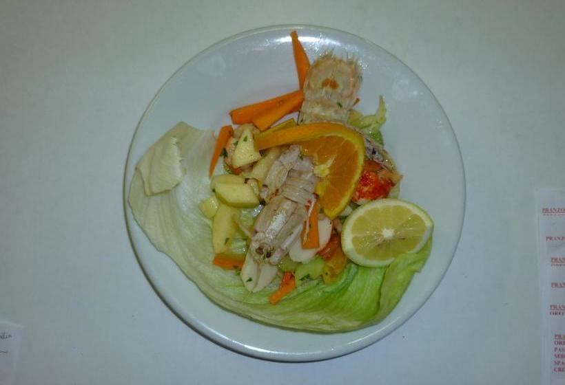 בית מלון כפרי Britannia