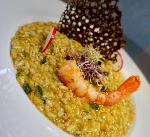 בית מלון כפרי Hollywoods