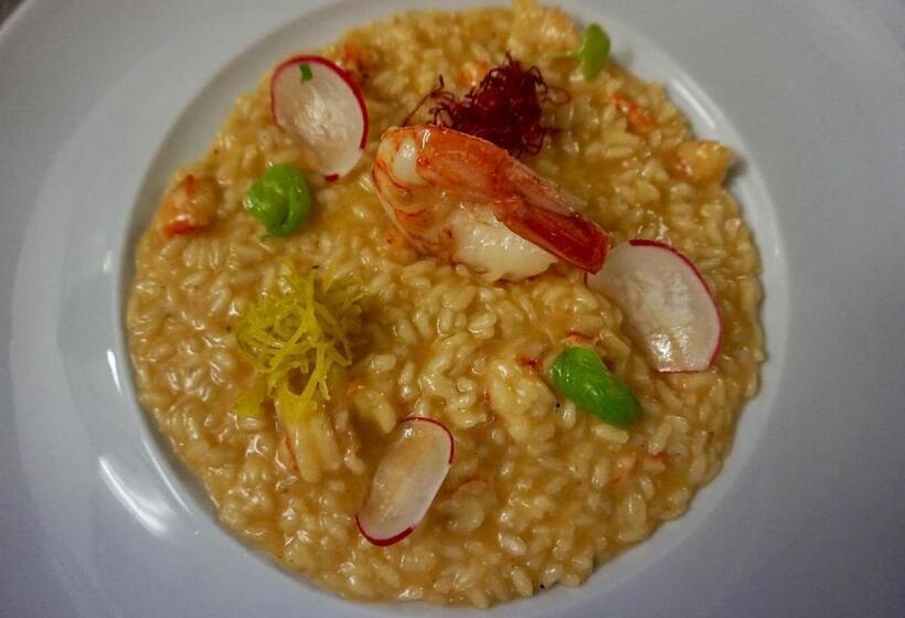 בית מלון כפרי Hollywoods