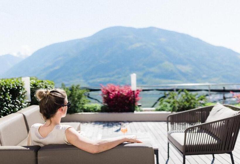 בית מלון כפרי Paradies