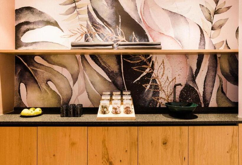 בית מלון כפרי Paradies