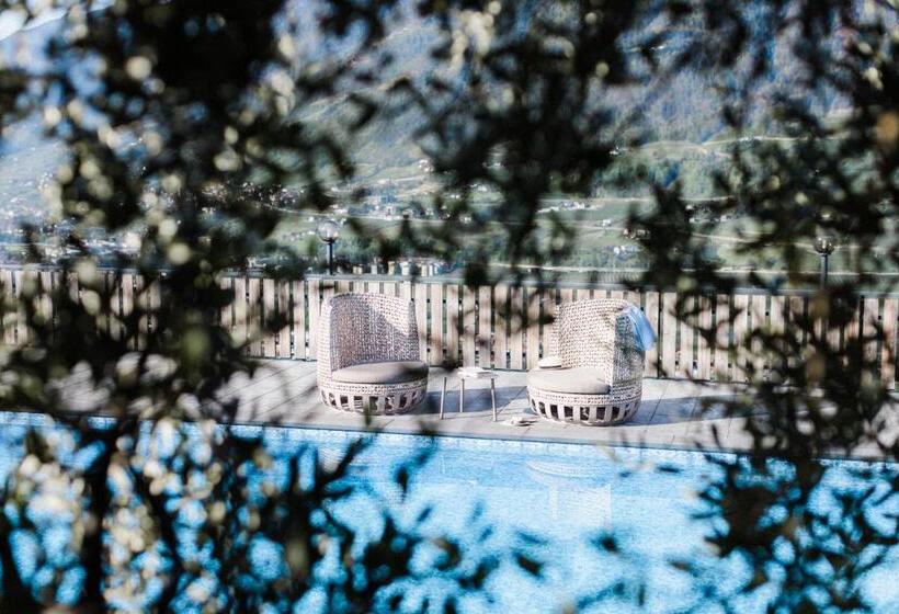 בית מלון כפרי Paradies