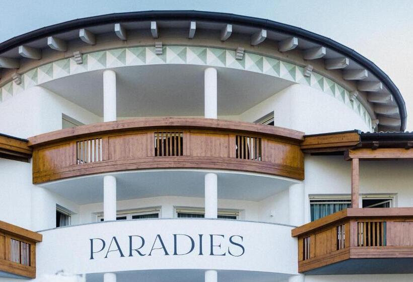 בית מלון כפרי Paradies