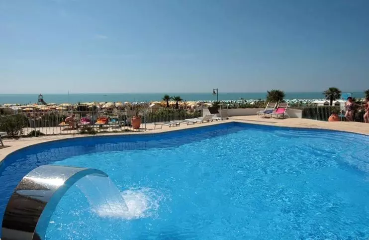 Hotel Tritone
