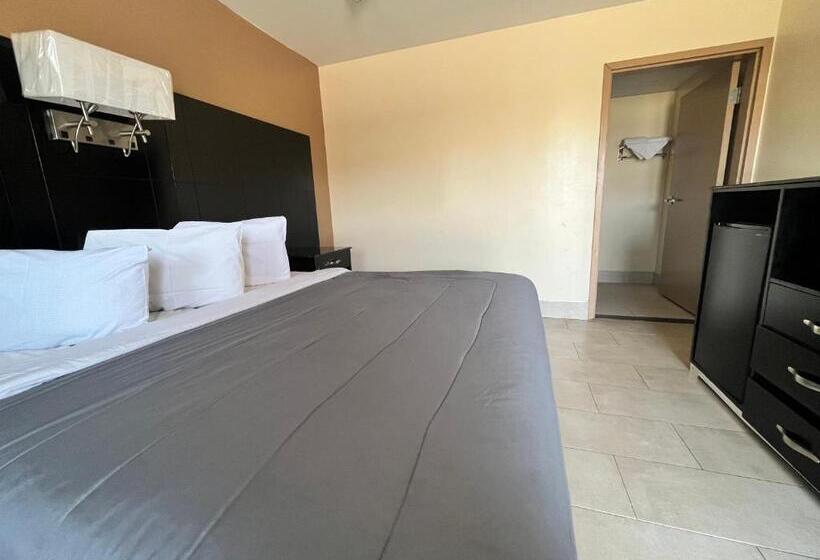 모텔 Circle Motor Lodge