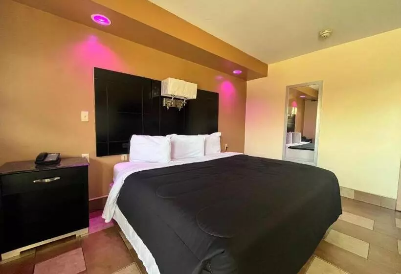 モーテル Circle Motor Lodge