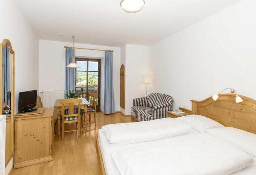 إقامة Appartements Eppanerhof