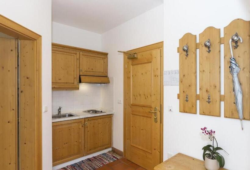 إقامة Appartements Eppanerhof