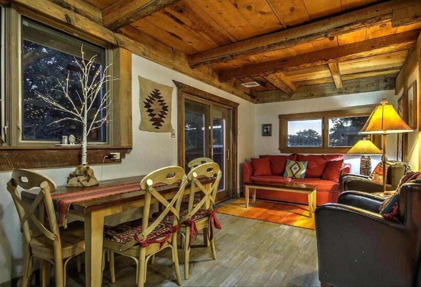 리조트 Canyon Of The Ancients Guest Ranch