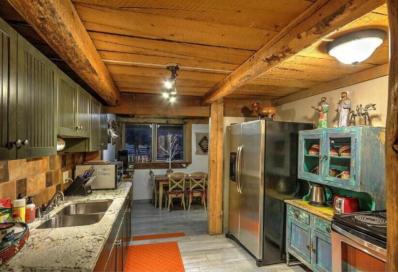 리조트 Canyon Of The Ancients Guest Ranch