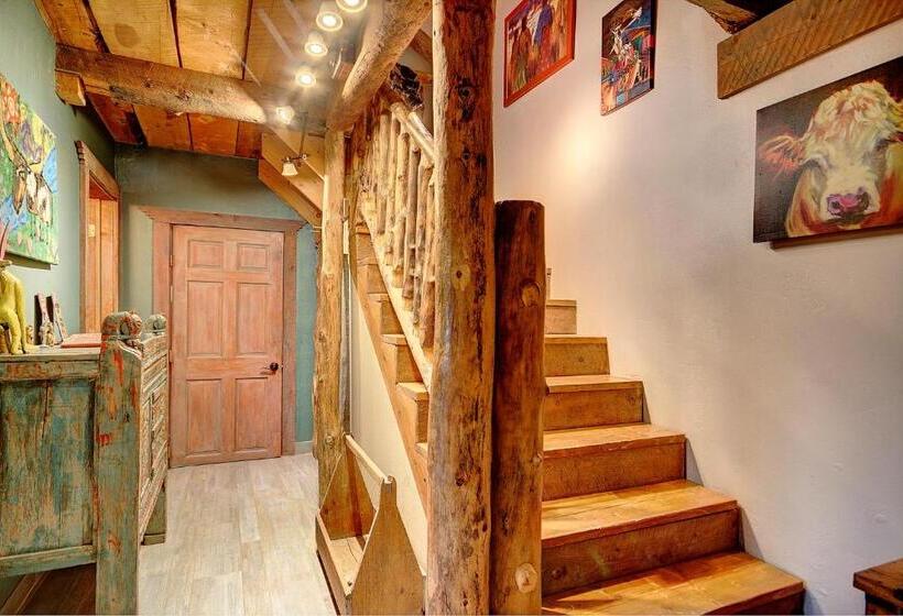 리조트 Canyon Of The Ancients Guest Ranch