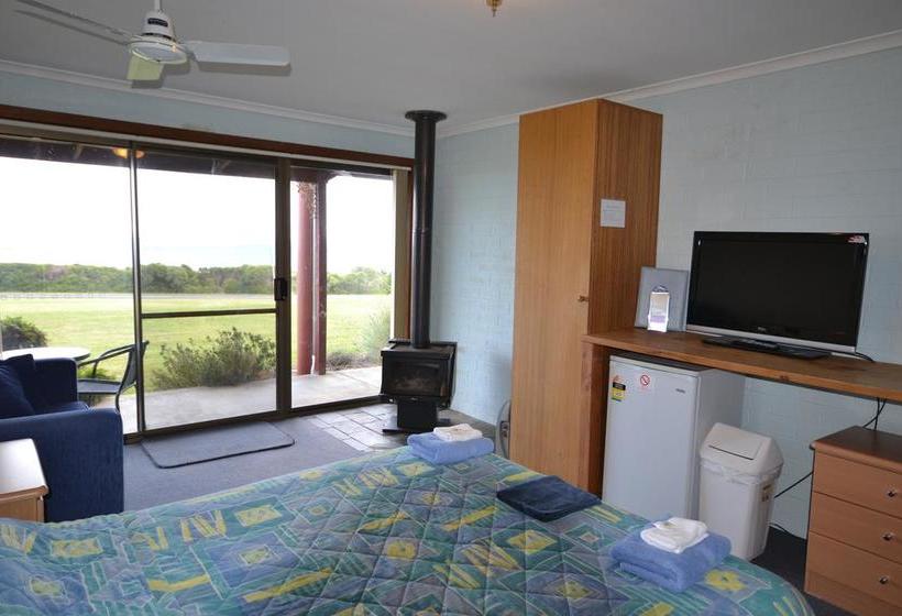 Skenes Creek Lodge Motel And Restaurant