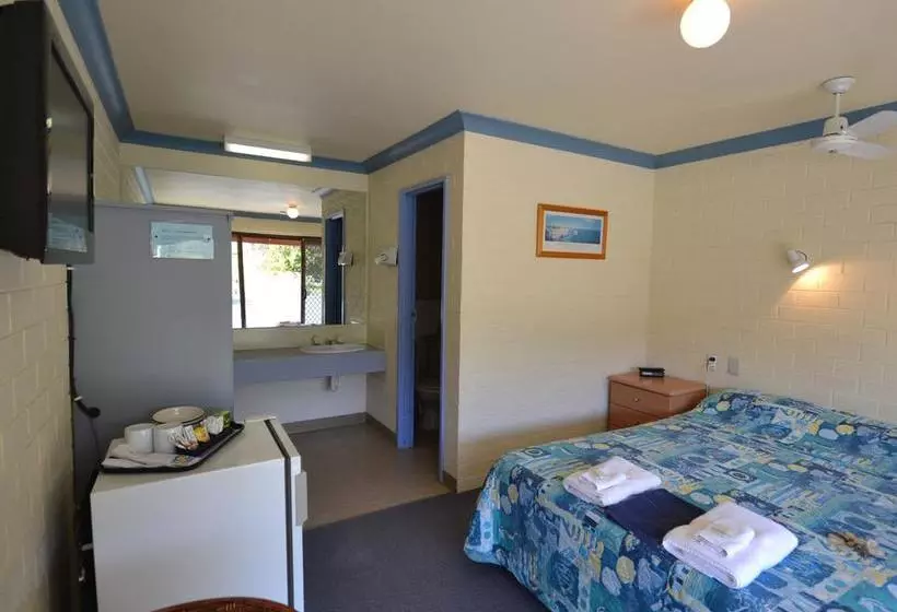 Skenes Creek Lodge Motel And Restaurant