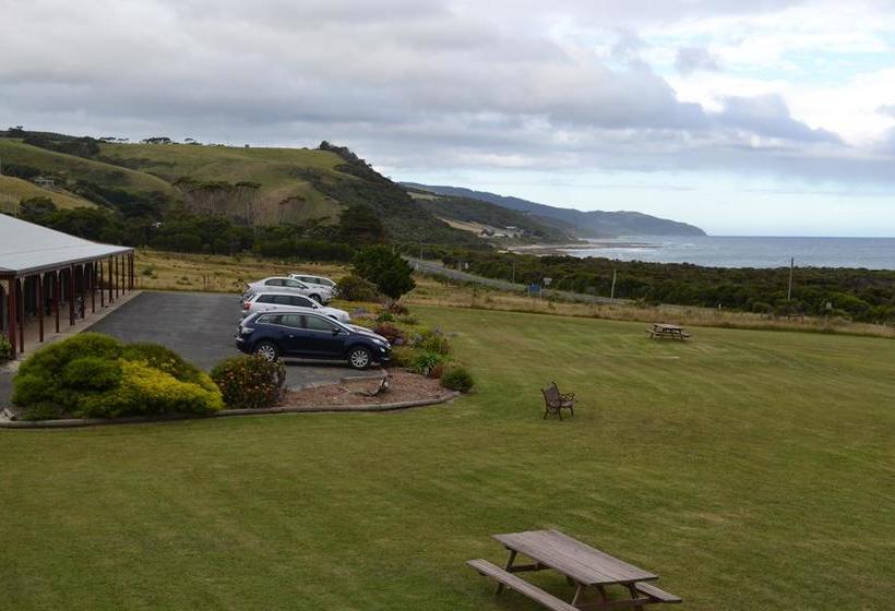 Skenes Creek Lodge Motel And Restaurant
