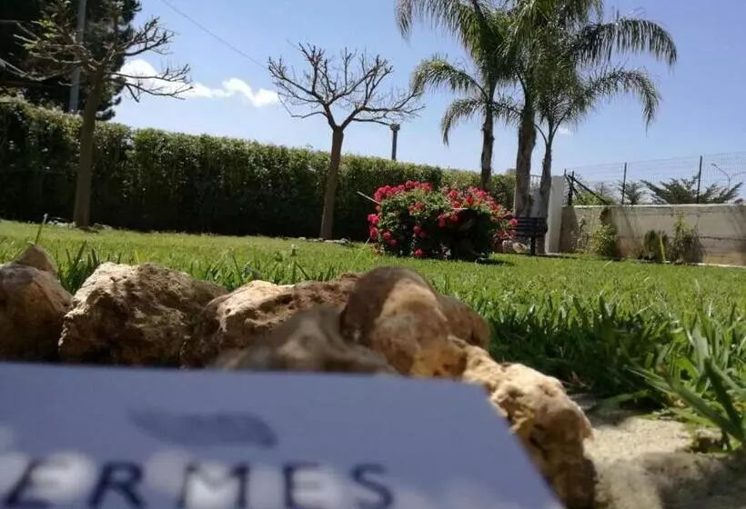 ベッドアンドブレックファースト Ermes