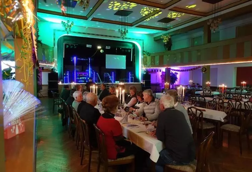 Hotel Goldener Löwe Triebes