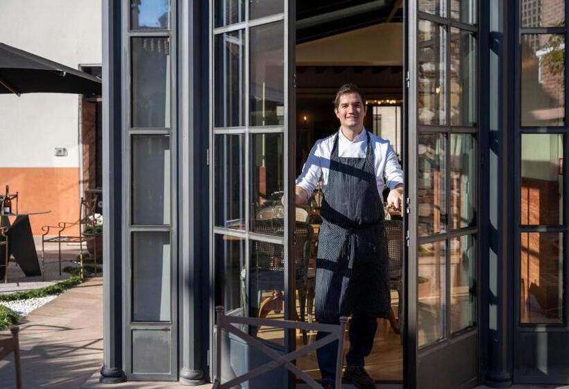 Отель Le Andrianelle