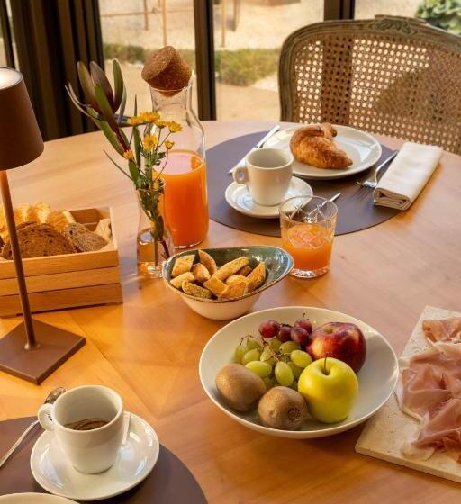 Отель Le Andrianelle