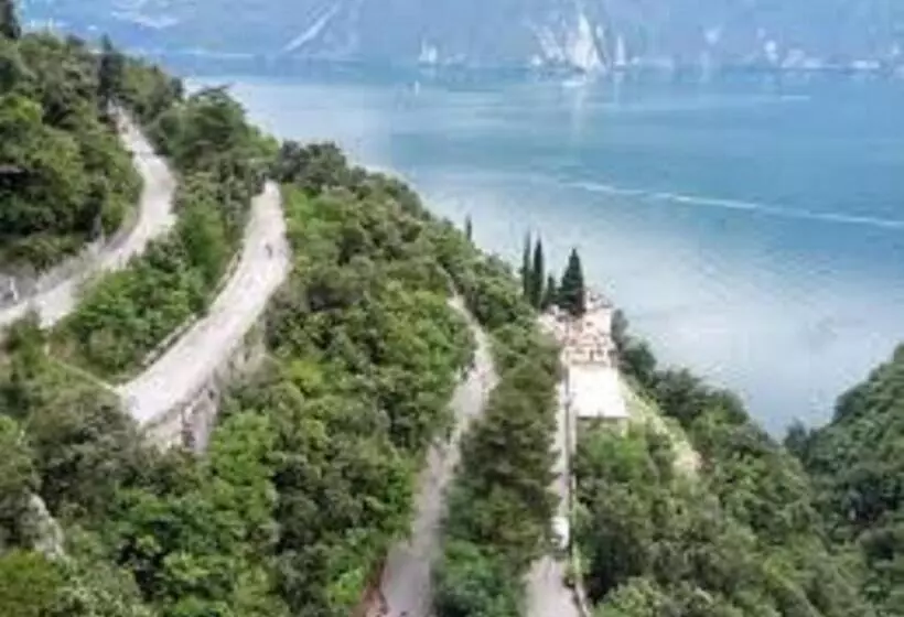 Hotelli Locanda Alla Perla