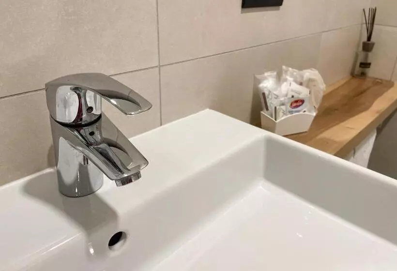 Hotelli Locanda Alla Perla