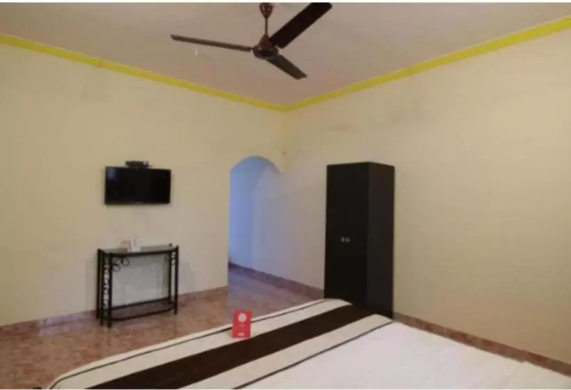 ホテル Relaxing Stay Near Calangute Beach