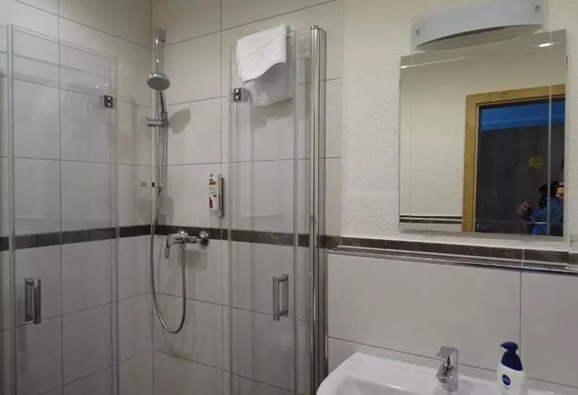 Hotelli Weingut Stassen