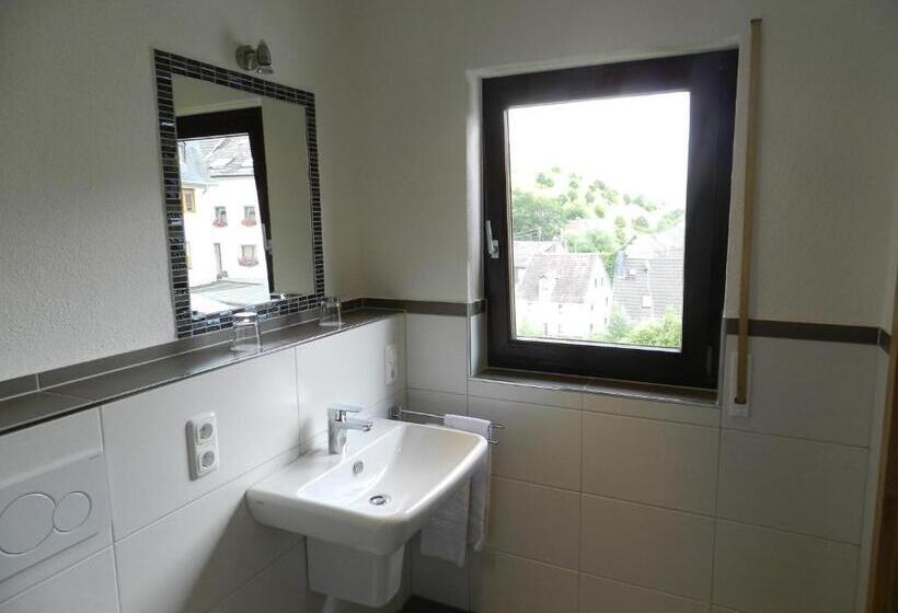 בית מלון כפרי Weingut Stassen