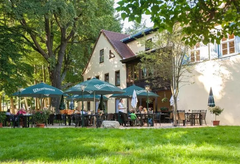 Hotelli Zum Herrenhaus