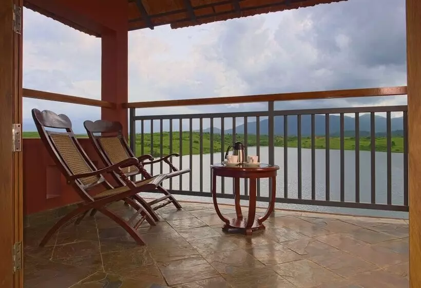 Vistara Resort