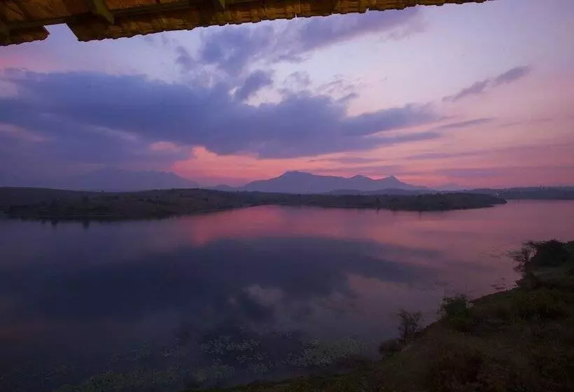 Vistara Resort