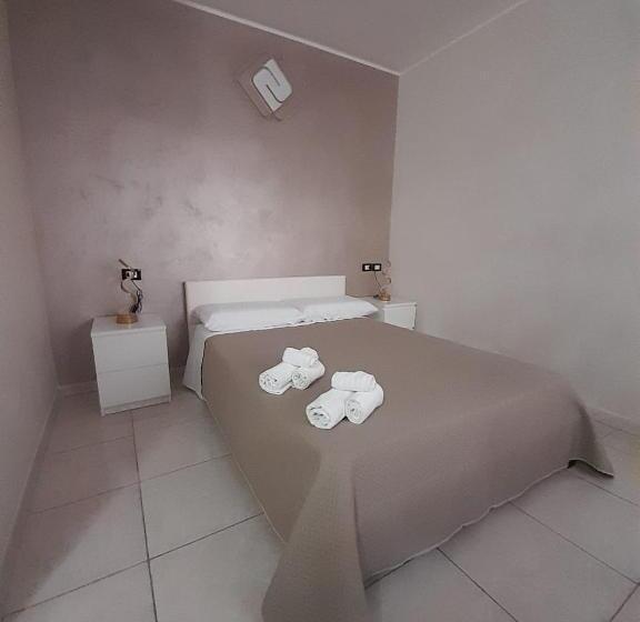 ベッドアンドブレックファースト Affittacamere Da Rocco